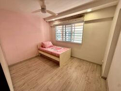 Blk 858 Tampines Avenue 5 (Tampines), HDB Executive #594528731